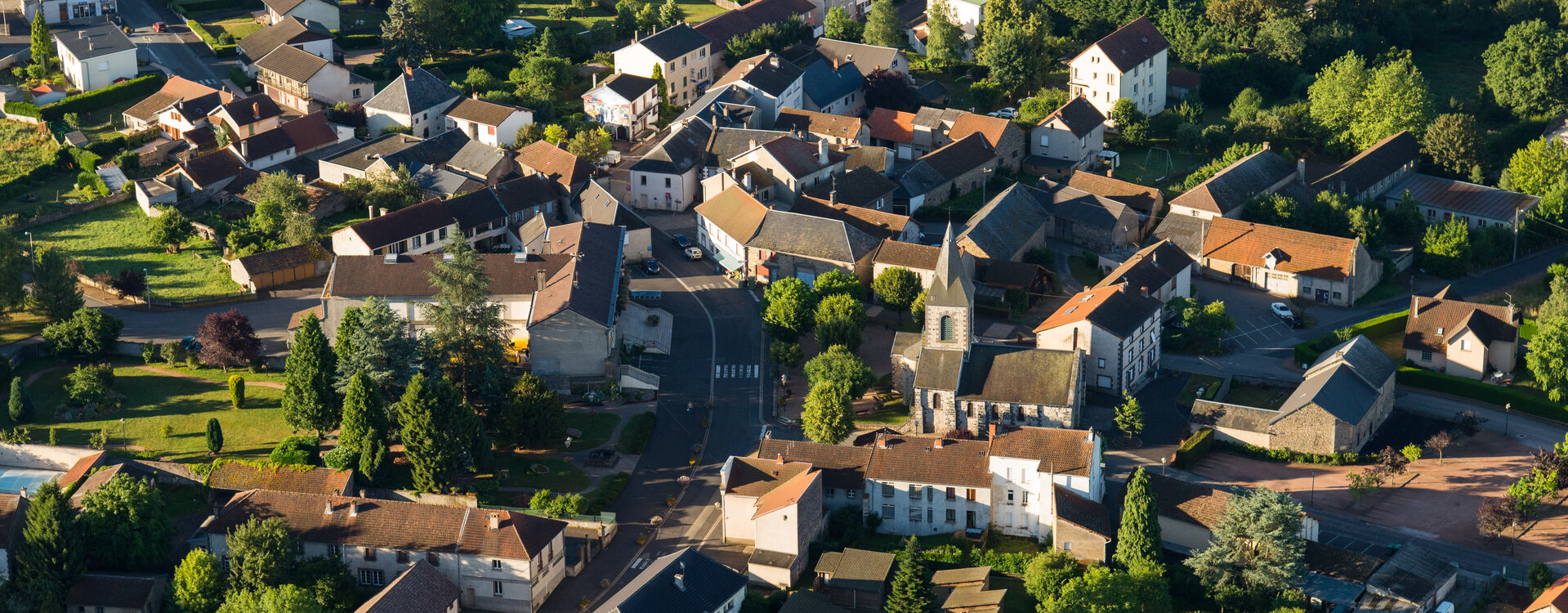 L'Histoire de Saint Georges de Mons (63) Auvergne-Rhône-Alpes